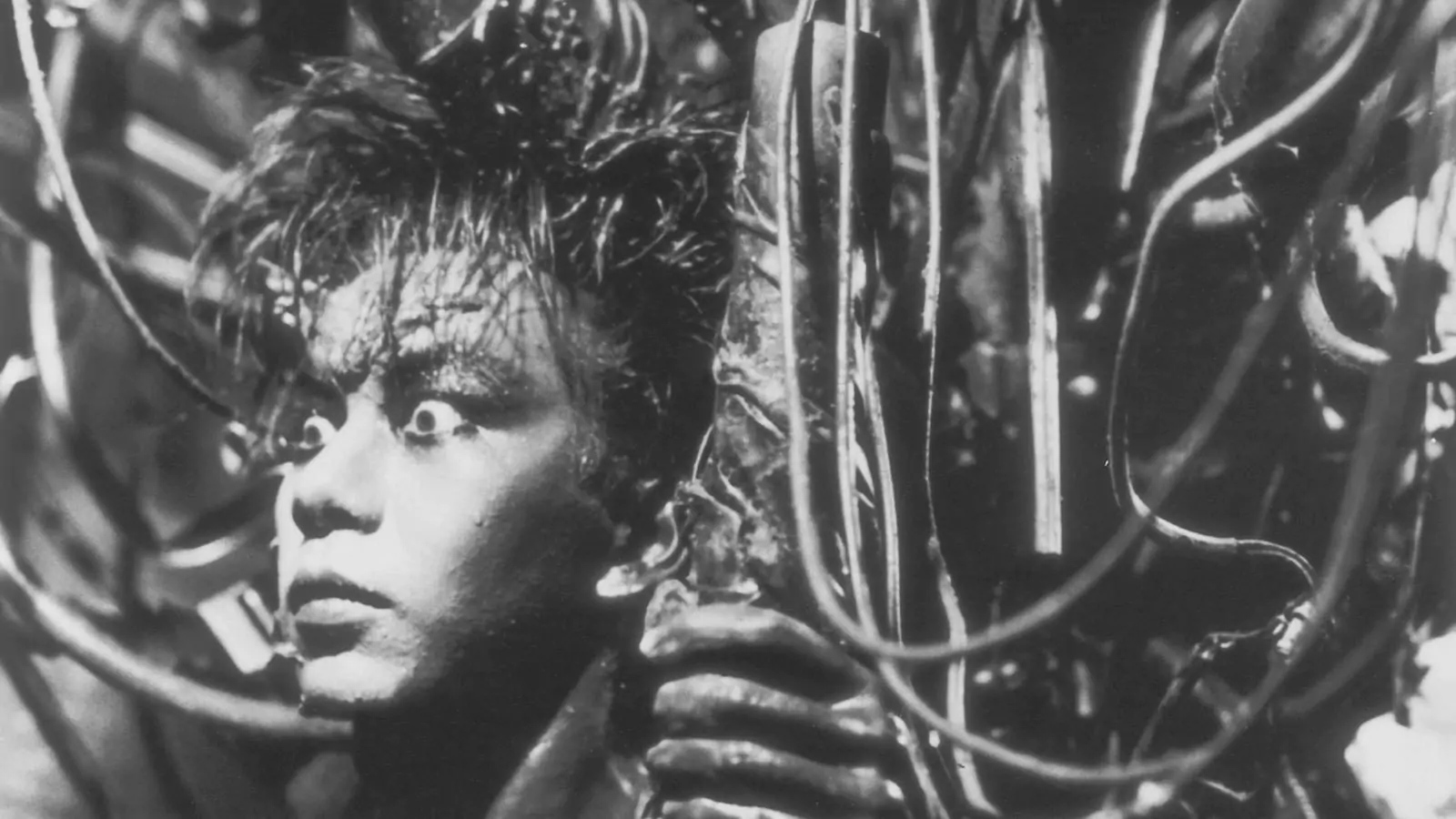 Film Jepang Tetsuo The Iron Man (1989)